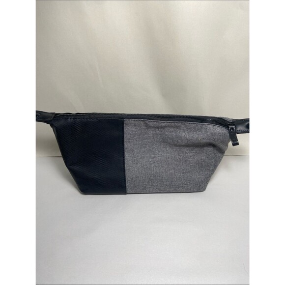 Axe Handbags - Axe Two-Tone Gray and Black shave Bag